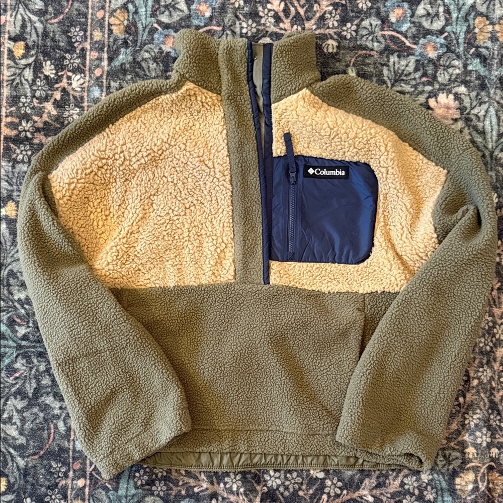 Columbia Sherpa Fleece Hoodie - Olive and Cream